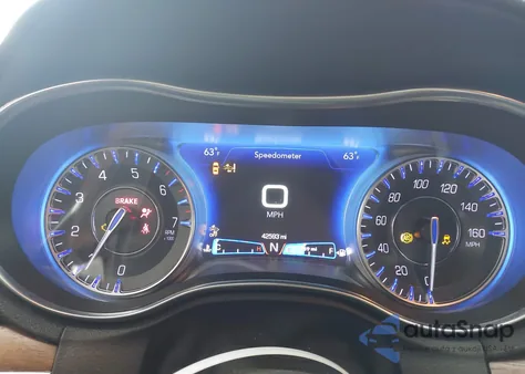 2020 Chrysler 300 300C from USA, damaged, VIN 2C3CCAPT4LH182008